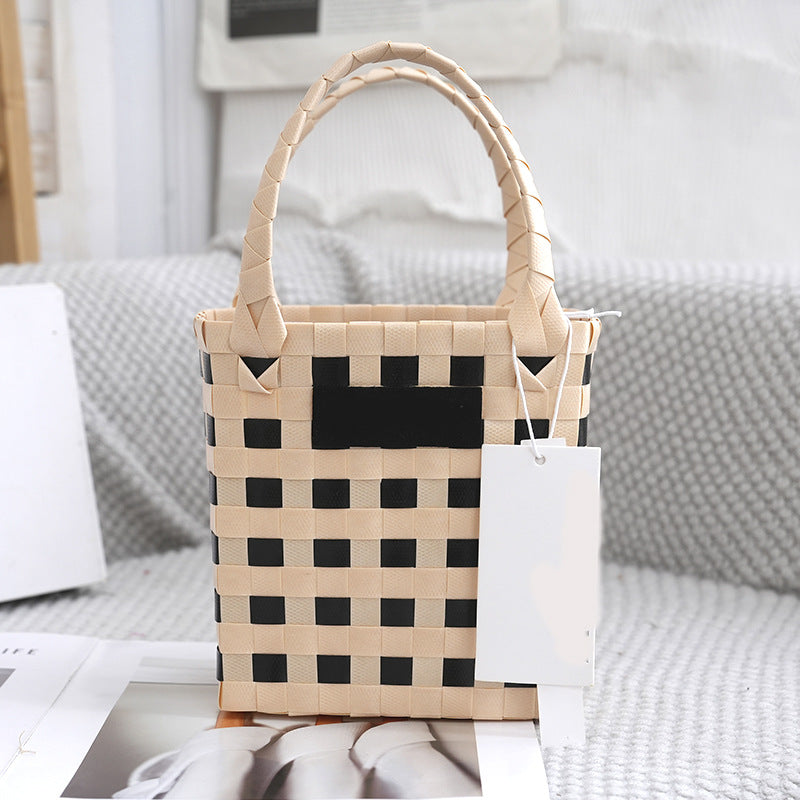 Vegetable Basket Bag Grid Pattern Color Contrasting Plastic Woven Bag Hand Woven Handbag In Stock Multi Color Grass Woven Bag Bath Basket