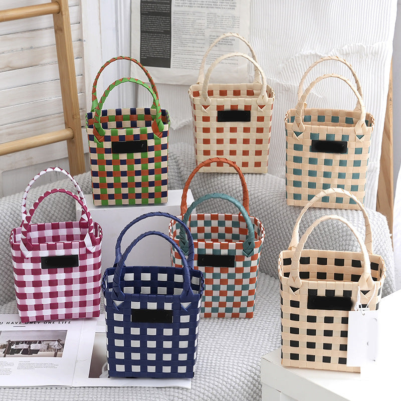 Vegetable Basket Bag Grid Pattern Color Contrasting Plastic Woven Bag Hand Woven Handbag In Stock Multi Color Grass Woven Bag Bath Basket