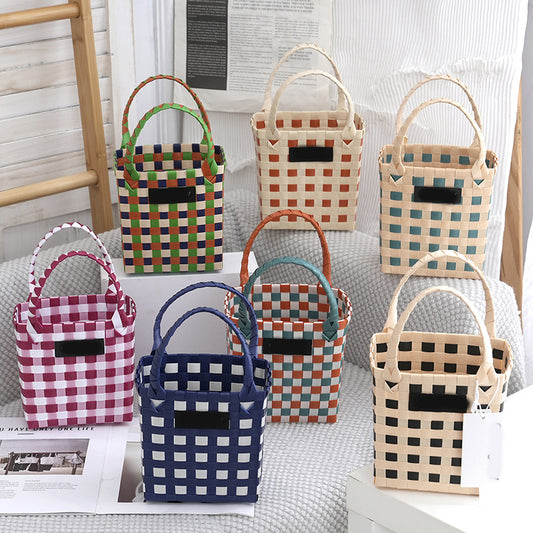 Vegetable Basket Bag Grid Pattern Color Contrasting Plastic Woven Bag Hand Woven Handbag In Stock Multi Color Grass Woven Bag Bath Basket