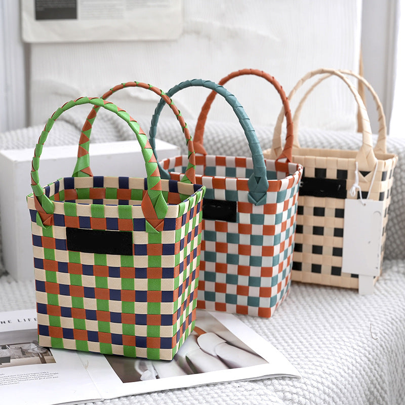 Vegetable Basket Bag Grid Pattern Color Contrasting Plastic Woven Bag Hand Woven Handbag In Stock Multi Color Grass Woven Bag Bath Basket