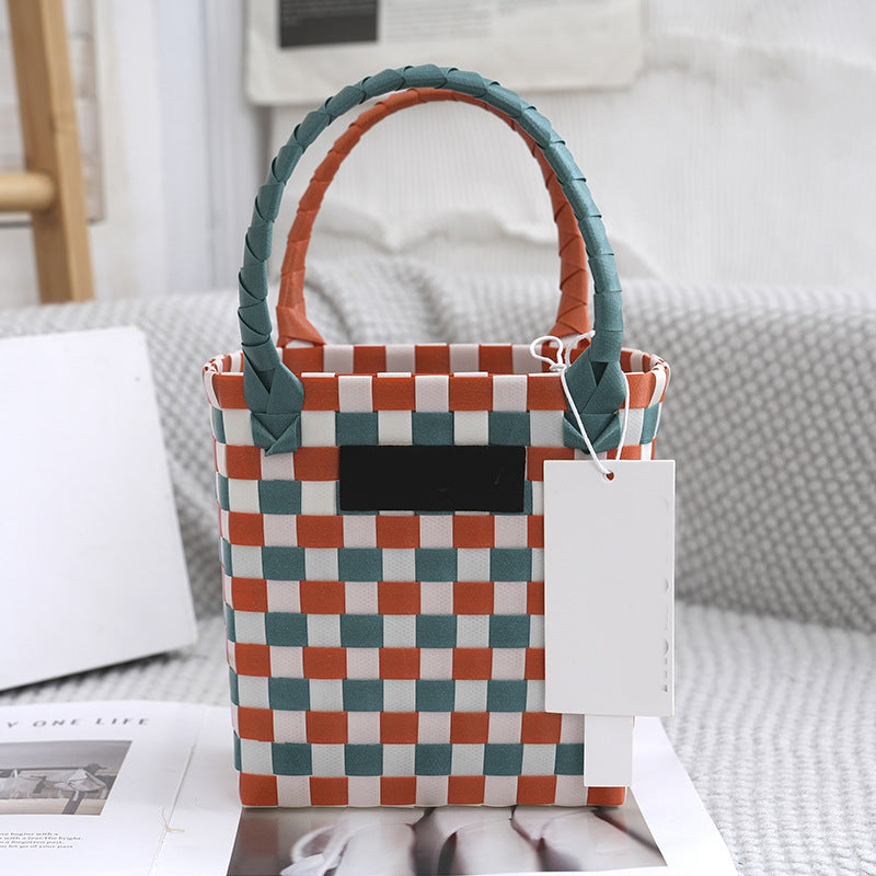 Vegetable Basket Bag Grid Pattern Color Contrasting Plastic Woven Bag Hand Woven Handbag In Stock Multi Color Grass Woven Bag Bath Basket